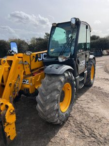 JCB 541-70 Jjpg