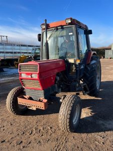 CASE IH 885 5