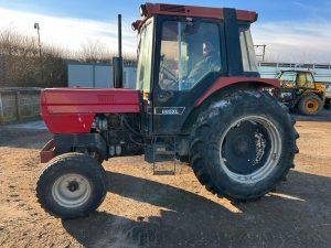 CASE IH 885 6