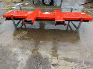SUTON FORK BRUSH